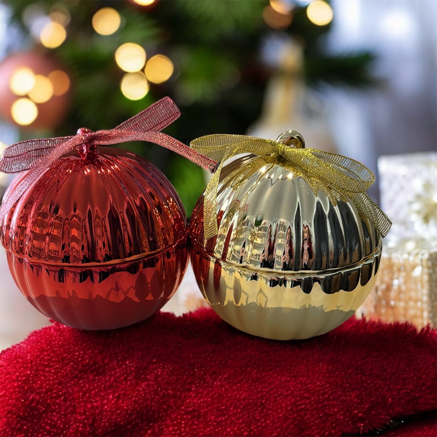 Christmas Bauble Woodwick Candle